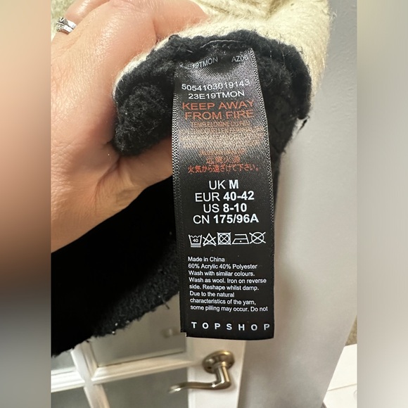 Topshop Women Crew Neck Knitted Long Sleeve Sweater, Beige and Black - Picture 6 of 9